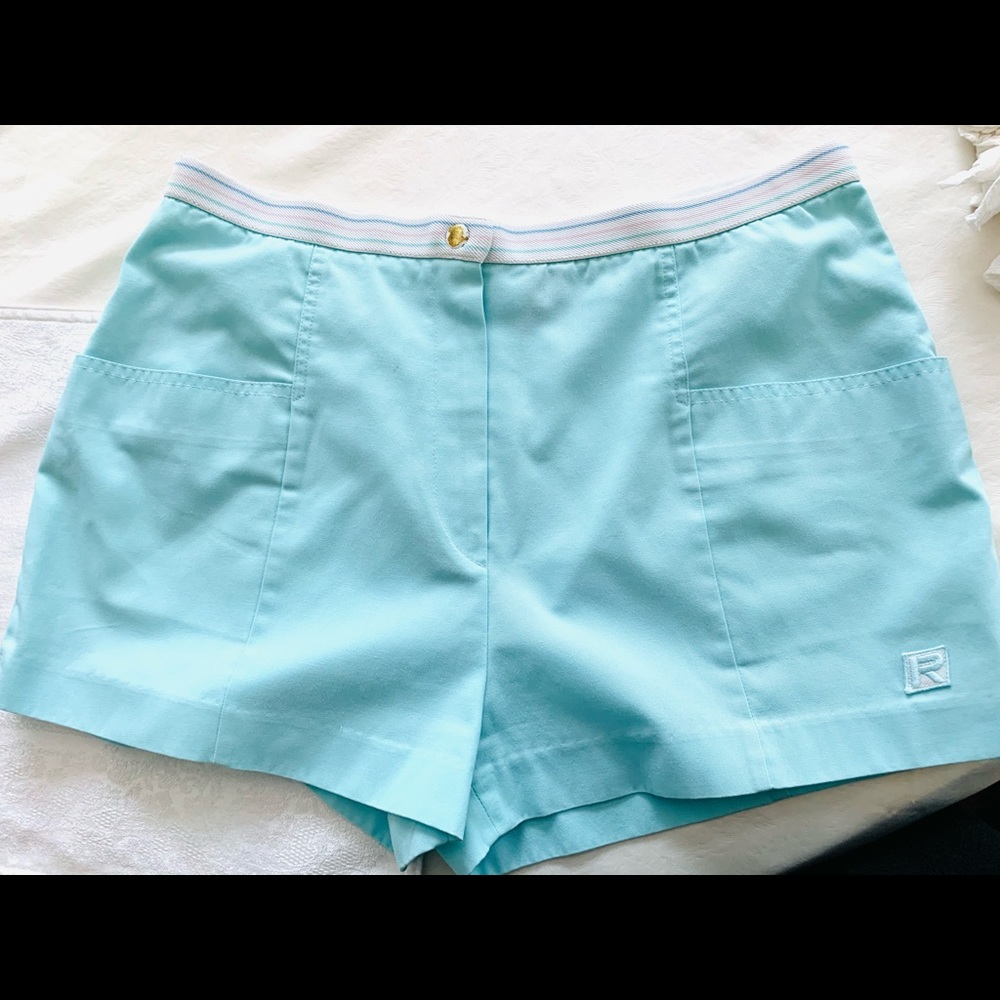 Beautiful turqouis cotton tennis short 2 pockets